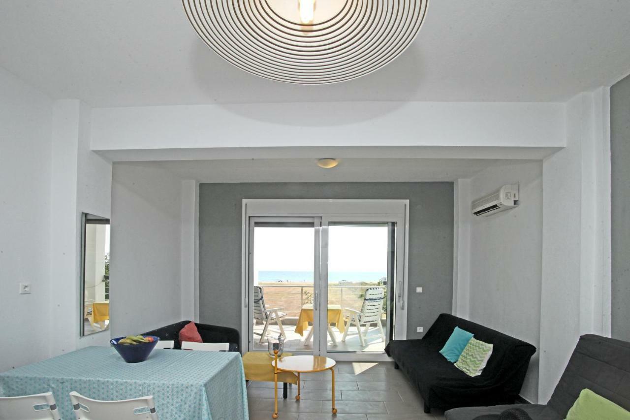 See To Sea Apartments Paralia Dionisiou Eksteriør billede