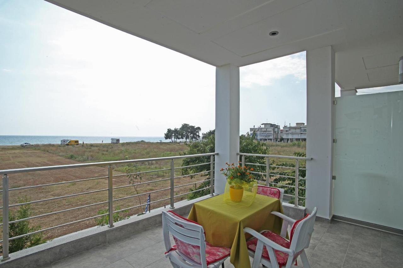 See To Sea Apartments Paralia Dionisiou Eksteriør billede